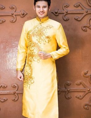 áo dài nam cách tân hoàng gia vẽ rồng vàng