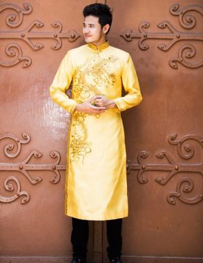 áo dài nam cách tân hoàng gia vẽ rồng vàng