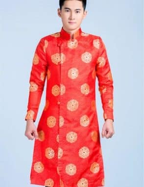 Áo dài nam truyền thống gấm đỏ đồng tiền