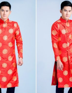 Áo dài nam truyền thống gấm đỏ đồng tiền