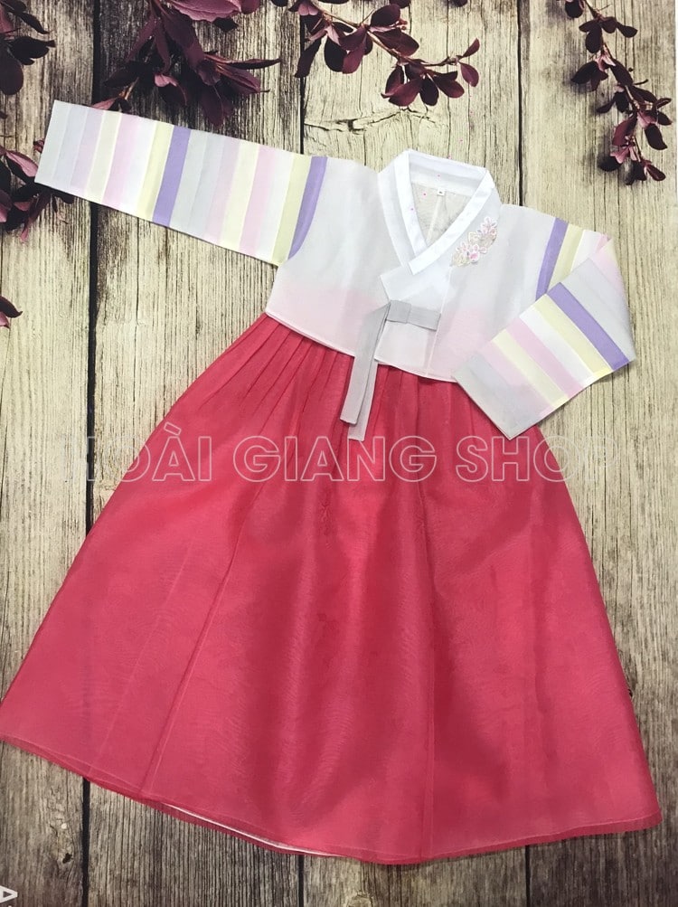 trang phục hàn quốc bé gái
