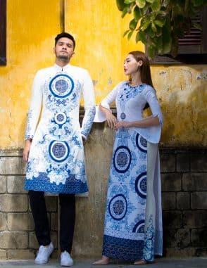 Áo dài cưới cặp màu trắng họa tiết cung đình ấn tượng