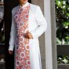 Áo dài nam cách tân trắng họa tiết tinh tế