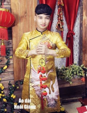 Áo dài nam gấm vàng họa tiết chim hạc cao cấp