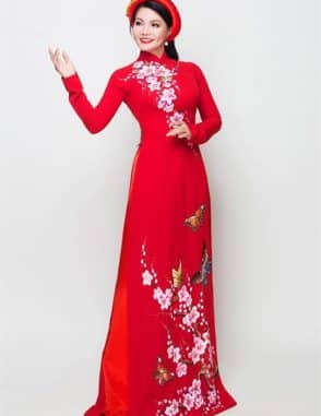 Áo dài nữ đỏ vẽ họa tiết mùa xuân