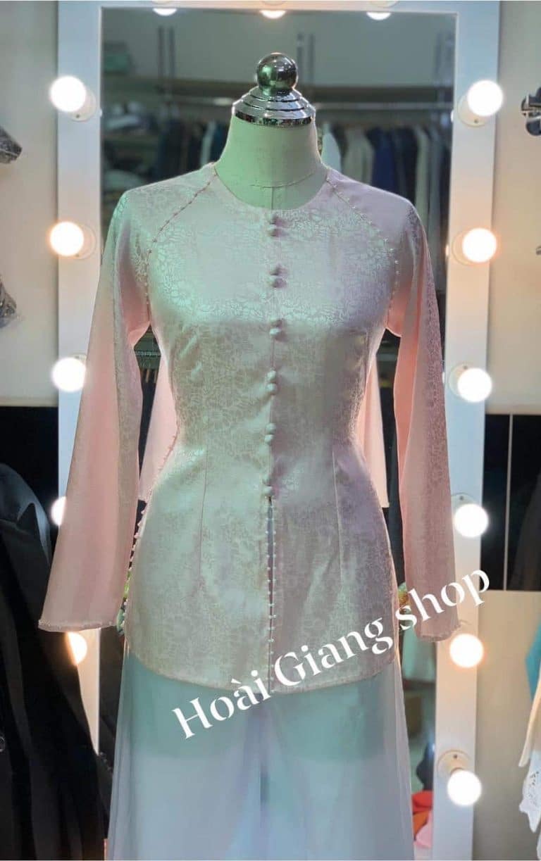 bà ba nữ vải gấm