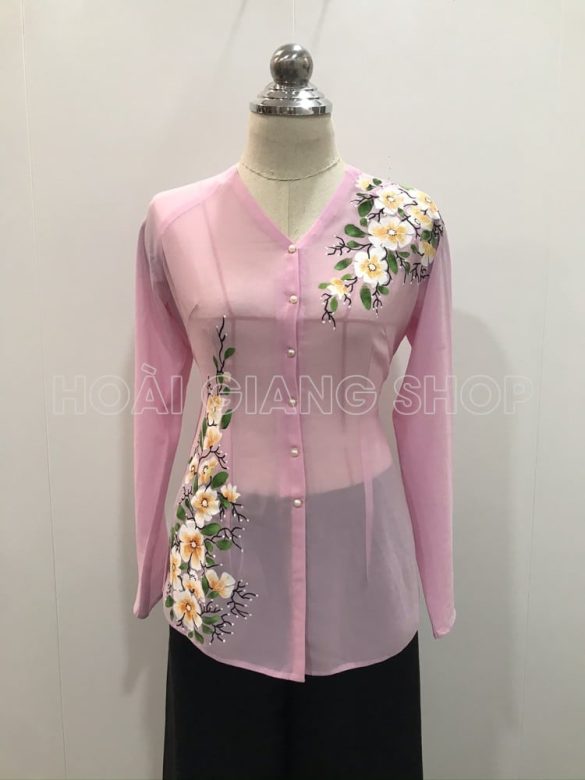 bà ba hồng phấn vẽ hoa trên dưới