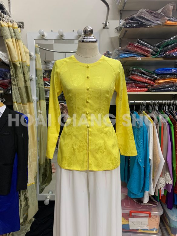 bà ba nữ gấm vàng