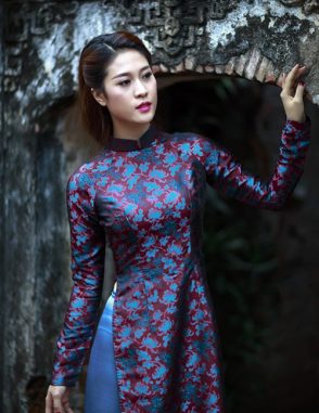 Áo dài nữ truyền thống