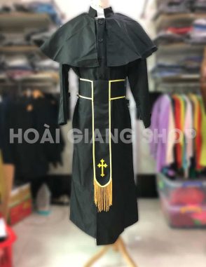 cho thuê trang phục cha xứ