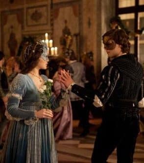 Cho thuê trang phục Romeo và Juliet