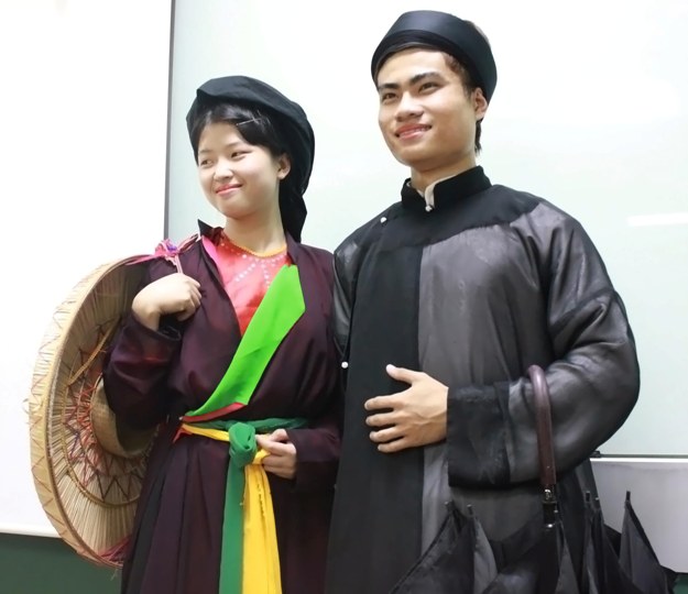 Tìm mua áo dài the miền Bắc