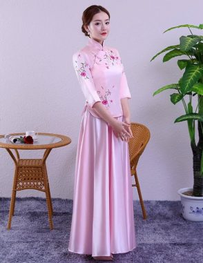 Sườn xám nữ Trung Quốc