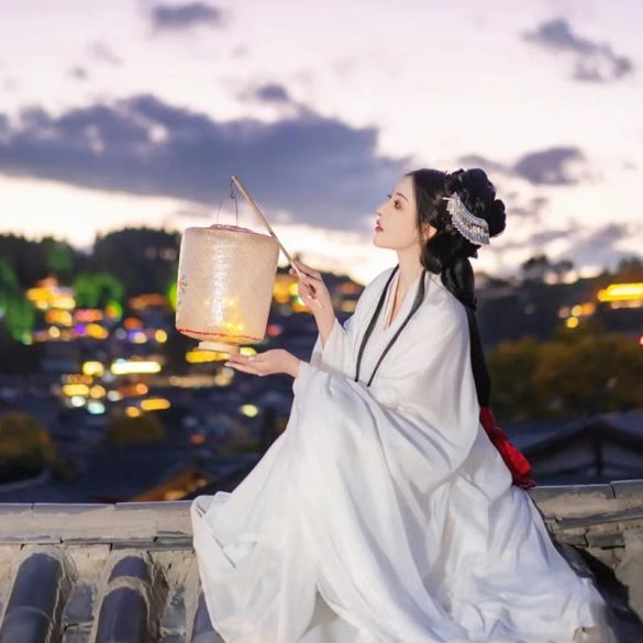 cho thuê trang phục cổ trang
