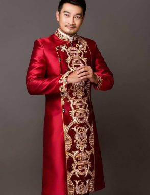 Áo dài nam gấm đỏ họa tiết cá chép