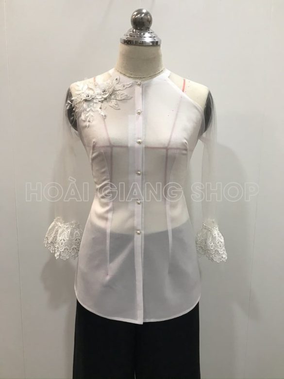 bà ba nữ màu trắng phối tay ren
