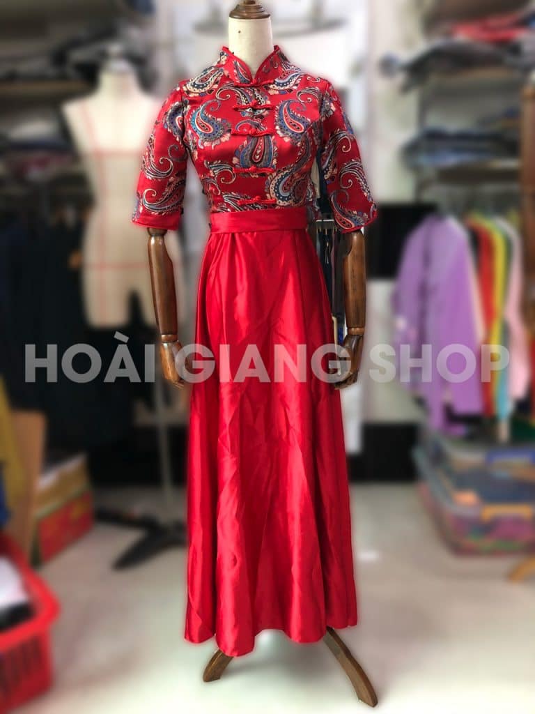 thuê áo khỏa bưng quả