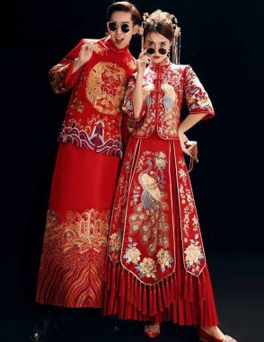 áo khỏa cưới cặp trung hoa sang trọng