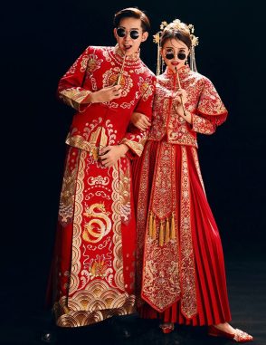 áo khỏa cặp trung hoa thêu sang trọng