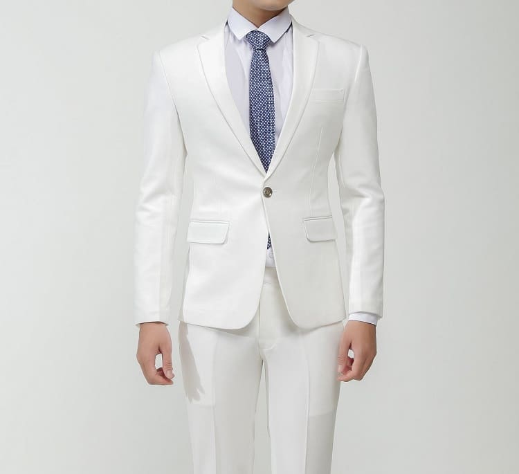 cho-thue-vest-nam-mau-trang-tre-trung-3