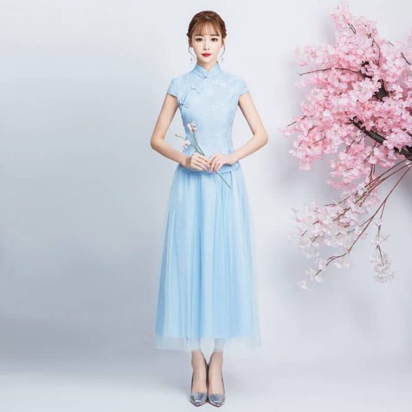 áo khỏa bưng quả xanh dương