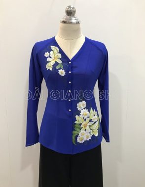 bà ba nữ xanh vẽ hoa sứ