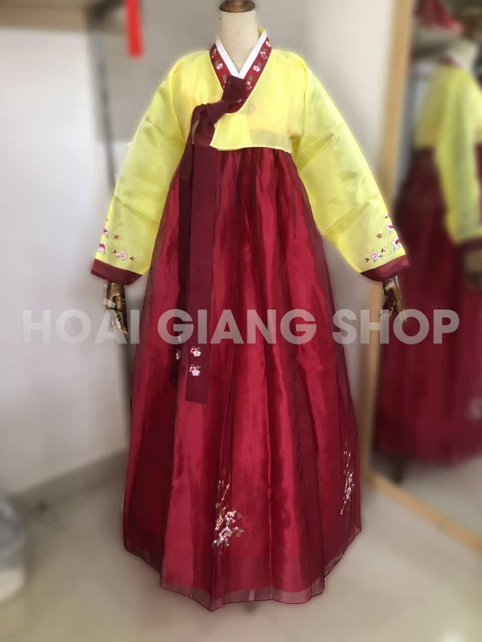 cho thuê trang phục hàn quốc