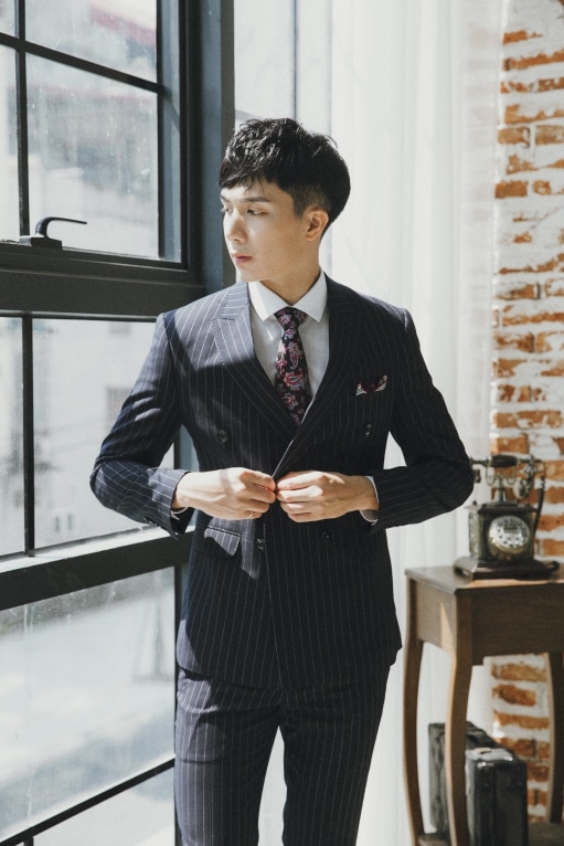 cho thuê vest nam đen sọc 6 nút