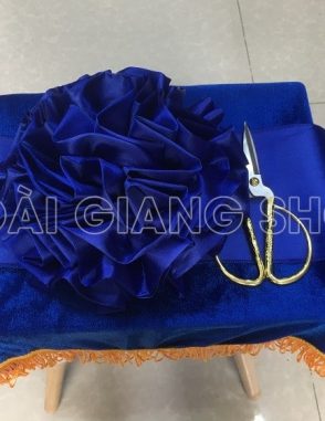 cho thuê bộ khánh thành màu xanh dương