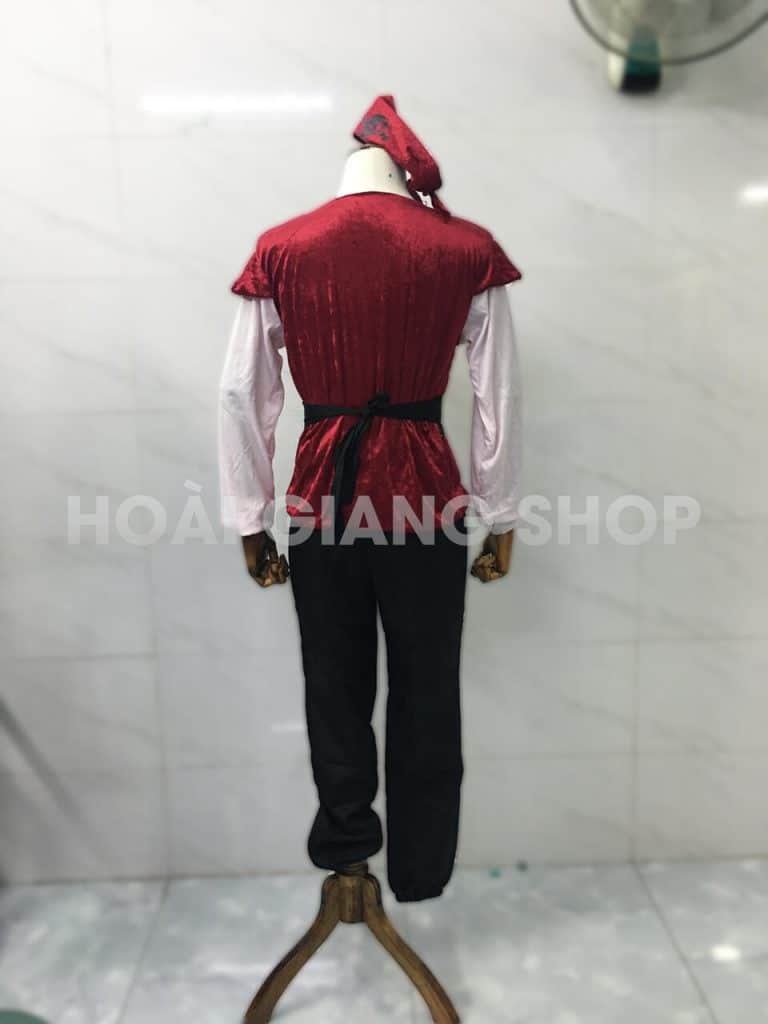cho thuê trang phục cướp biển