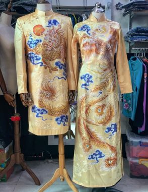 cho thuê áo dài cặp màu vàng