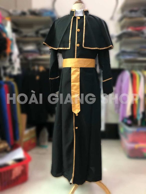 cho thuê trang phục cha xứ