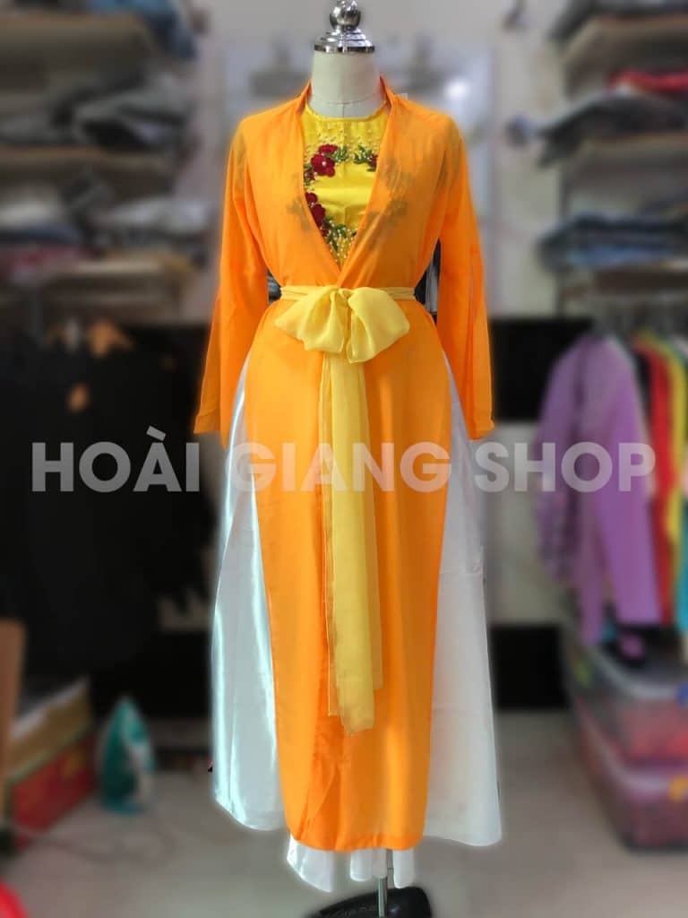 thuê váy tứ thân