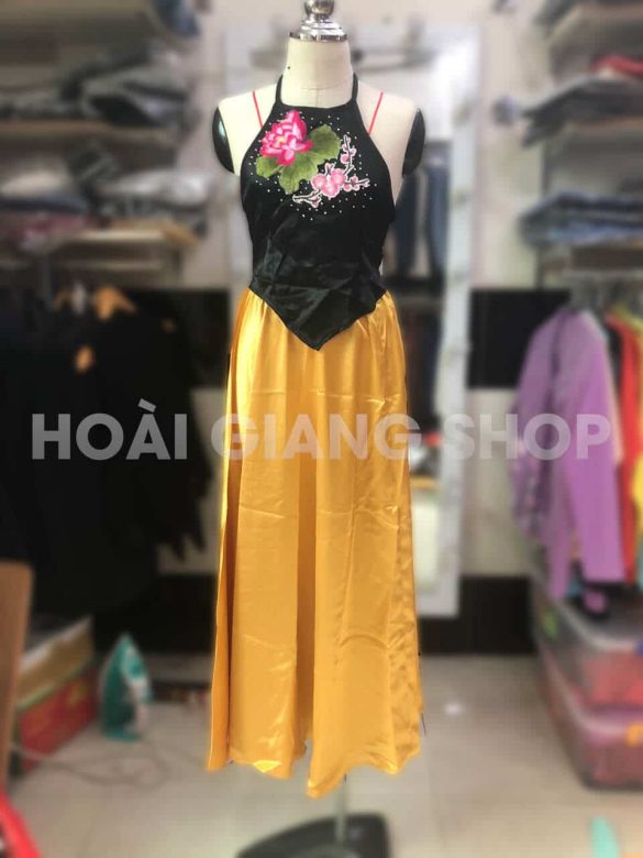 cho thuê váy múa