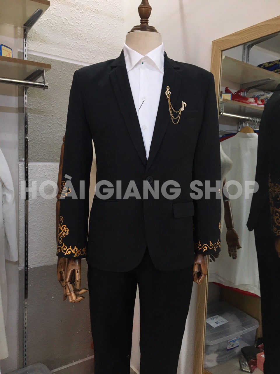 cho thuê vest nam biểu diễn