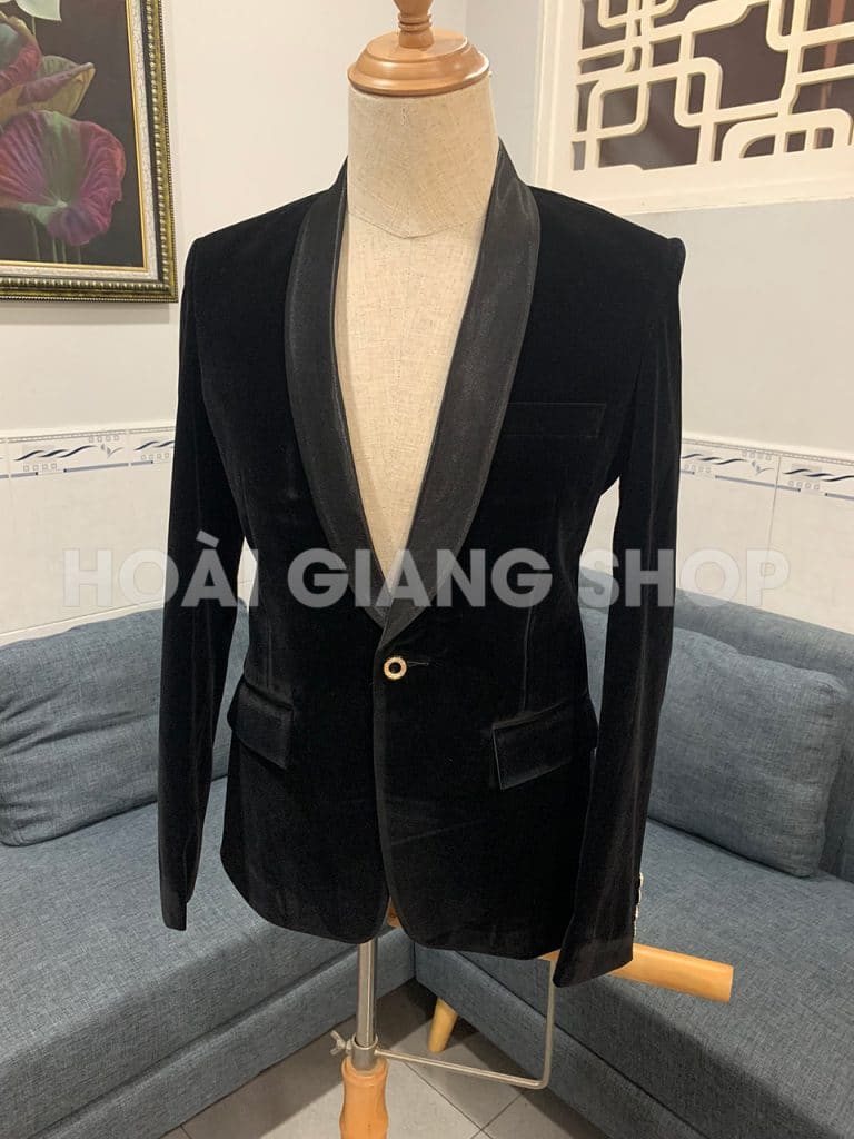 vest nam nhung đen sang trọng