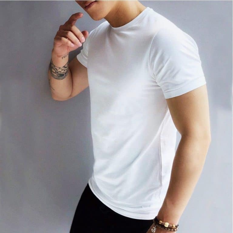 cho thuê áo thun trơn mặc vest