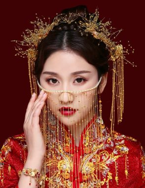 khăn che mặt cách điệu