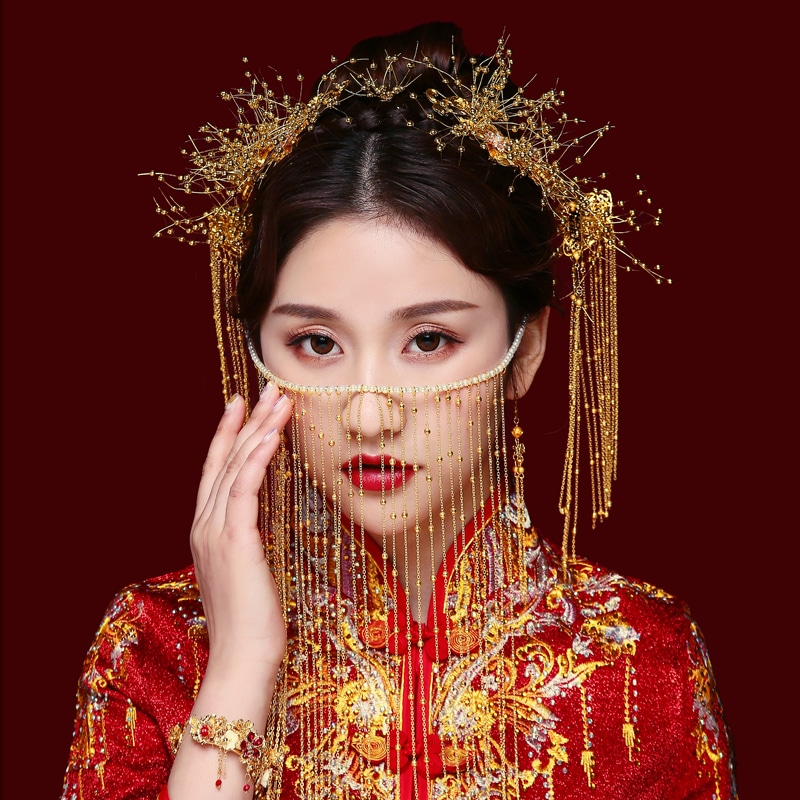 khăn che mặt cách điệu