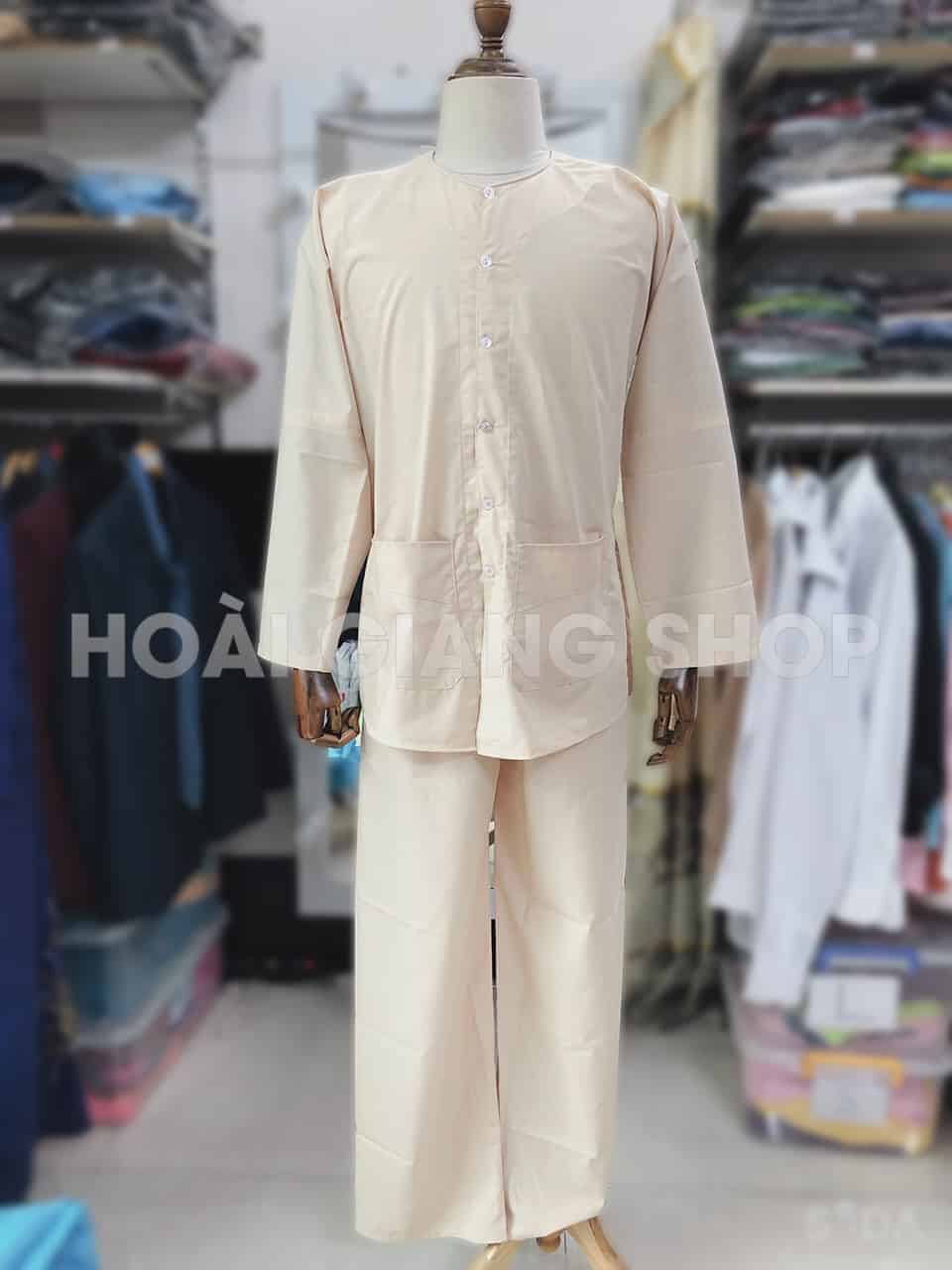 bà ba nam ca phê sữa nhạt