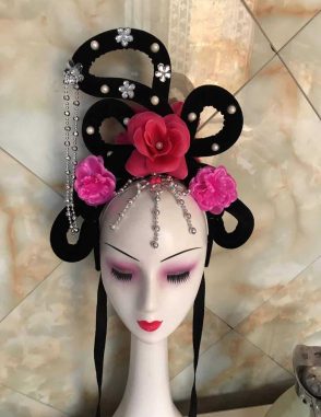cho thuê tóc giả chị hằng