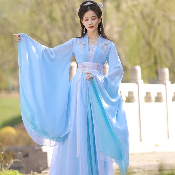 cho thuê trang phục cổ trang