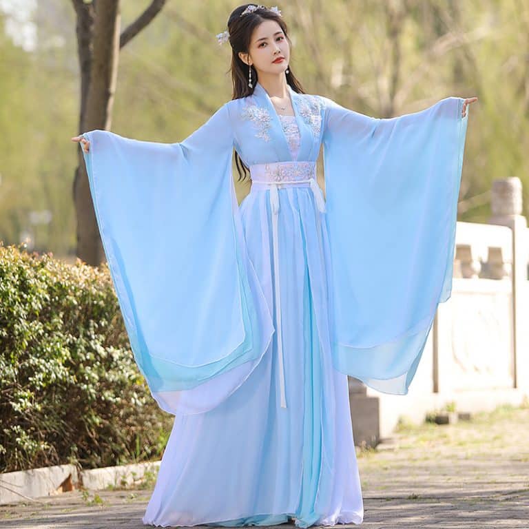 cho thuê trang phục cổ trang