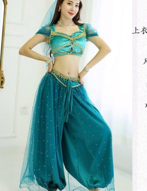 trang phục công chúa jasmine