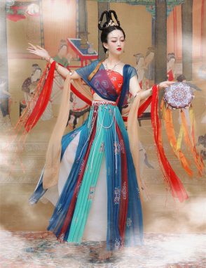 cho thuê trang phục múa đôn hoàng