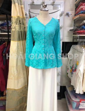 bà ba nữ gấm xanh biển