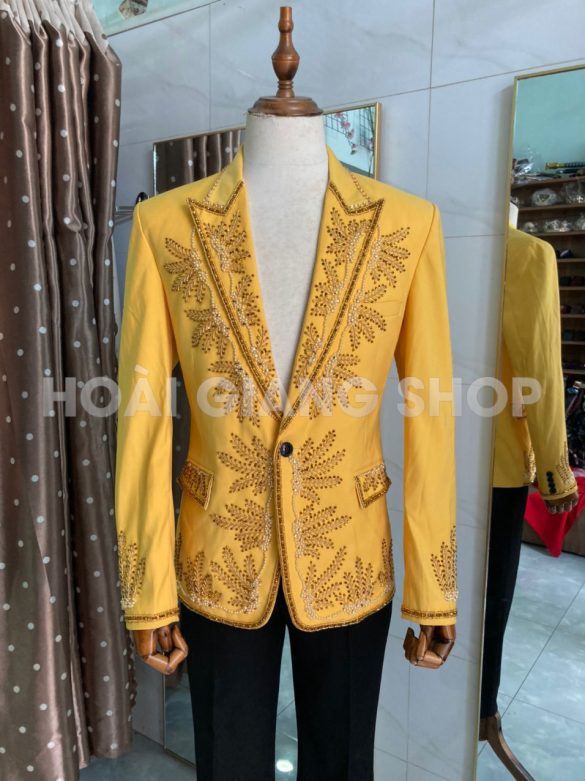 áo vest kết cườm sang trọng