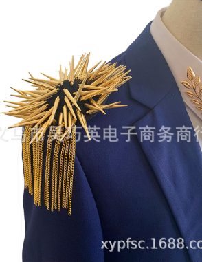 bán cầu vai áo vest nam