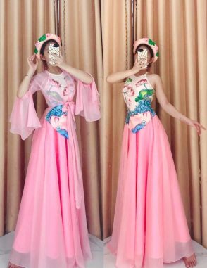 cho thuê váy múa tứ thân